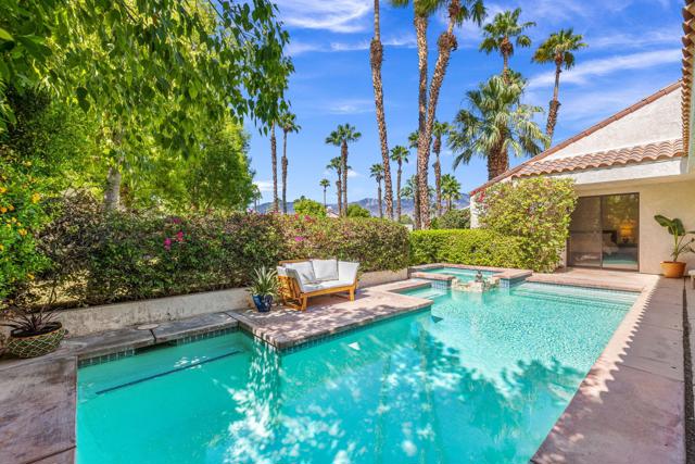 10605 Wimbledon Drive, Rancho Mirage CA: https://media.crmls.org/mediaz/84286afa-80a6-4821-b978-520b84f3b147.jpg