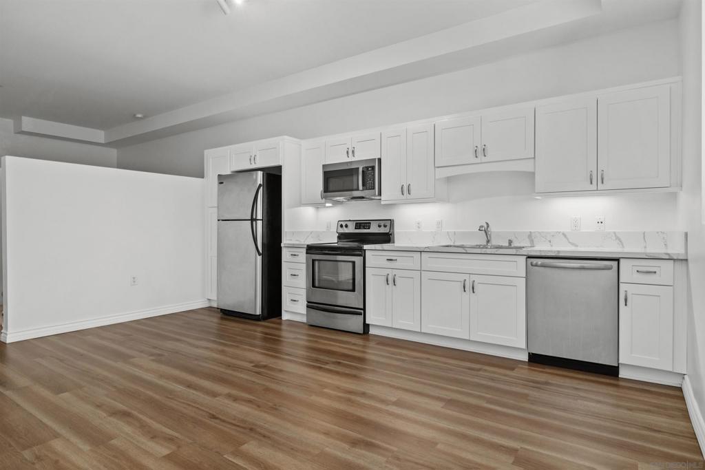 889 Date St - photo 12