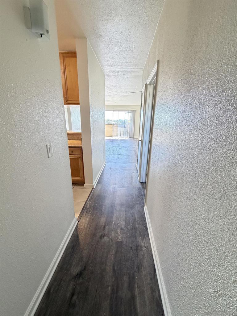 4041 Oakcrest Dr - photo 5