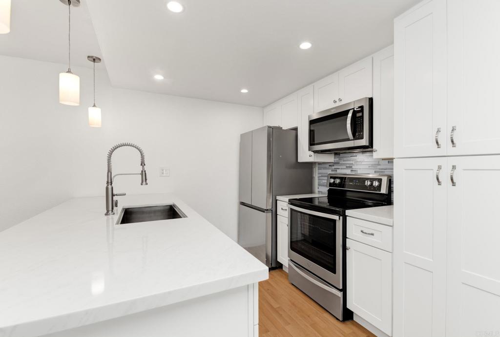 6049 Rancho Mission Rd - photo 11
