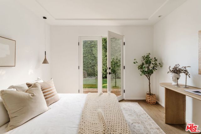 4128 Baywood Street, Los Angeles CA: https://media.crmls.org/mediaz/842cbd6c-9f69-4861-aa06-810c55a04291.jpg