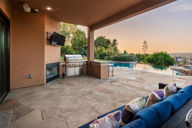 Detail Gallery Image 45 of 72 For 18102 via Ascenso, Rancho Santa Fe,  CA 92067 - 6 Beds | 6/1 Baths