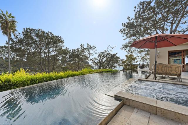 Detail Gallery Image 16 of 68 For 271 Ocean View Ave, Del Mar,  CA 92014 - 4 Beds | 4/1 Baths