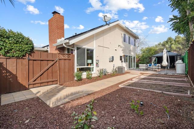 Image 30 of 47 For 261 Los Palmos Way