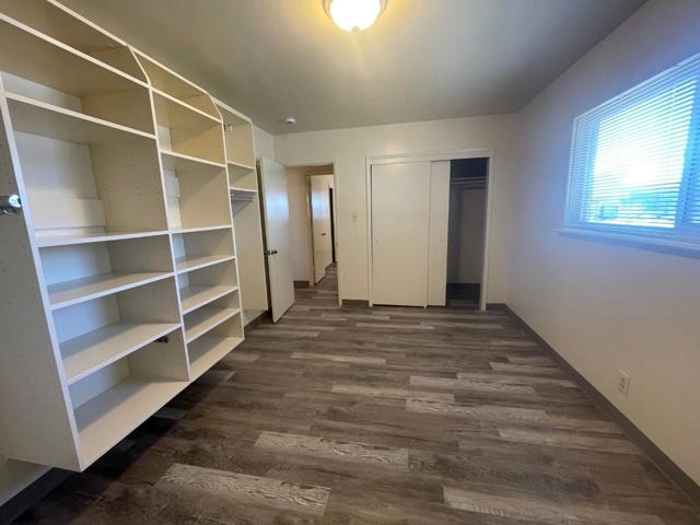 Image 8 of 14 For 727 Duane Avenue