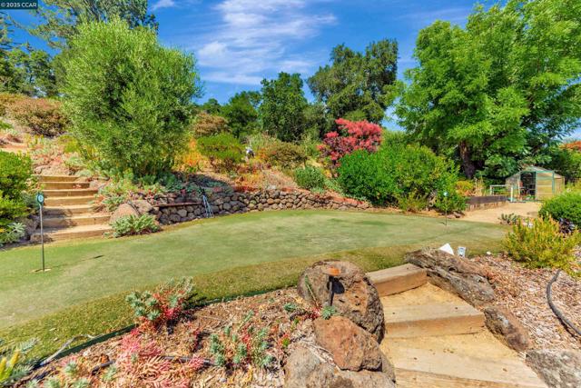 23 El Verano, Orinda CA: https://media.crmls.org/mediaz/842e18aa-2931-468b-a4c0-d1fe465189bb.jpg