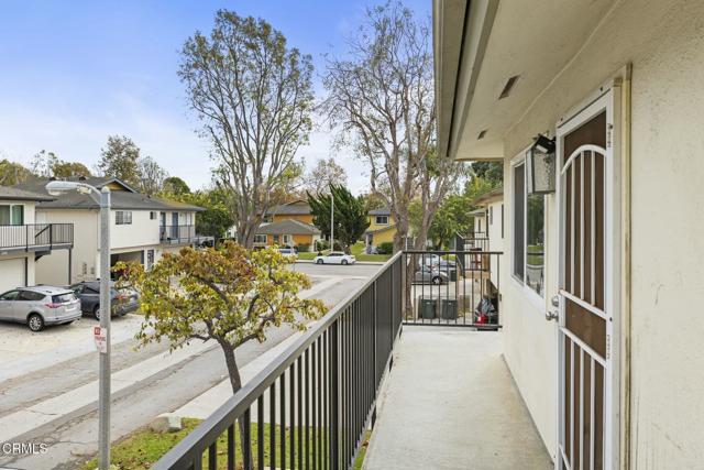 Detail Gallery Image 7 of 36 For 1236 Carlsbad Pl #4,  Ventura,  CA 93003 - 2 Beds | 1 Baths