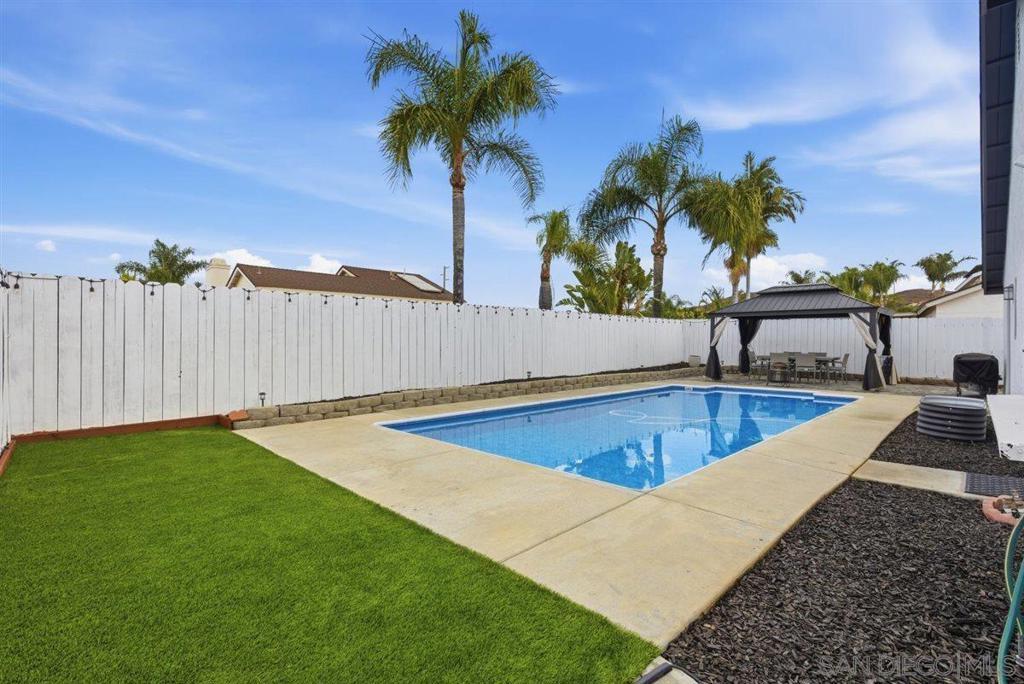 MLS #250044436SD image #22