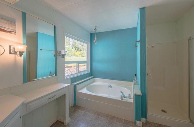 Image 28 of 39 For 17581 Pond-derosa