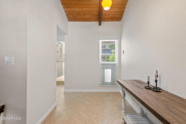 4230 Canoga Avenue, Woodland Hills CA: https://media.crmls.org/mediaz/8432264d-a863-4d03-a49c-b2687d8f8e16.jpg