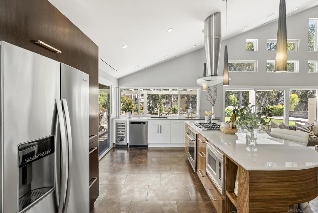 MLS #250036345SD img 13