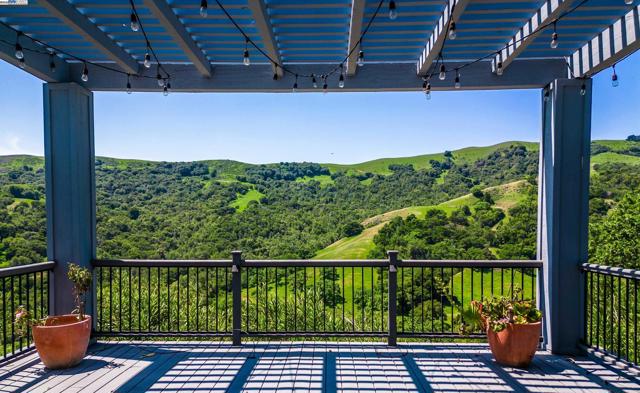 325 Bollinger Estates Ct, San Ramon CA: https://media.crmls.org/mediaz/84334a7c-f6b2-479f-a642-36493afb77c5.jpg