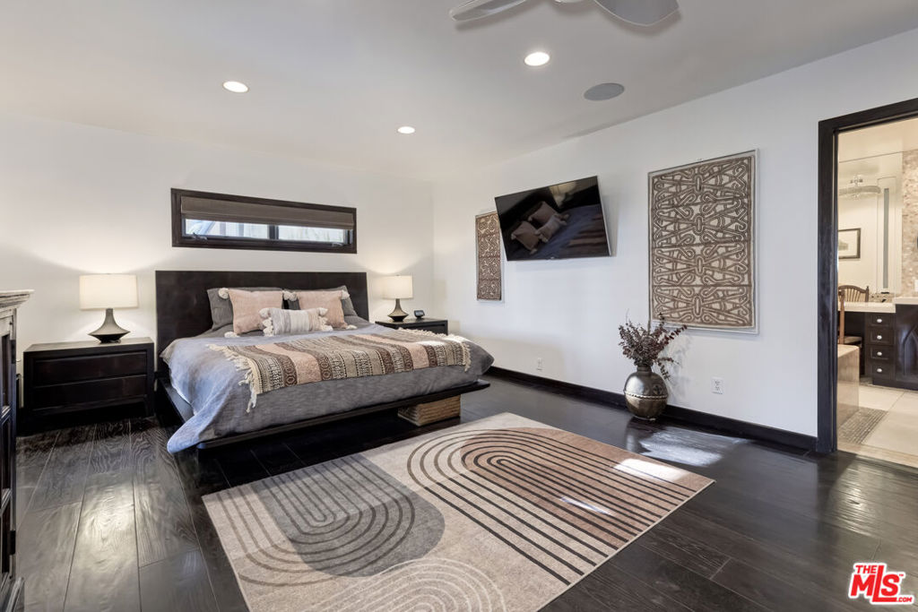 MLS #25527286 image #30