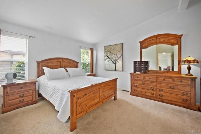 Home for Sale in Lakeside