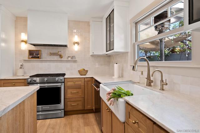 4725 Adams Ave, San Diego CA: https://media.crmls.org/mediaz/843523ed-8850-4ef2-a598-19ed3de92596.jpg