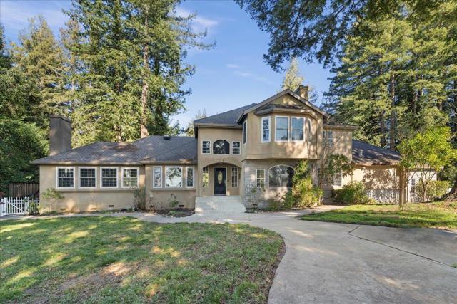 17 Bella Vista Lane, Gilroy CA: https://media.crmls.org/mediaz/843591fe-18f3-455a-a866-a193db236851.jpg
