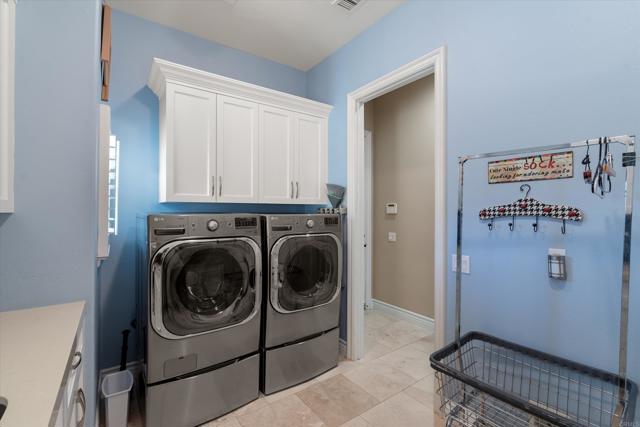 Detail Gallery Image 54 of 70 For 18605 Villa Dr, Villa Park,  CA 92861 - 4 Beds | 5/2 Baths