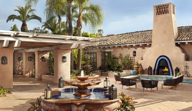6122 Calle Valencia, Rancho Santa Fe CA: https://media.crmls.org/mediaz/8436c6d9-b24f-43b4-9f7f-c7d1a8874155.jpg