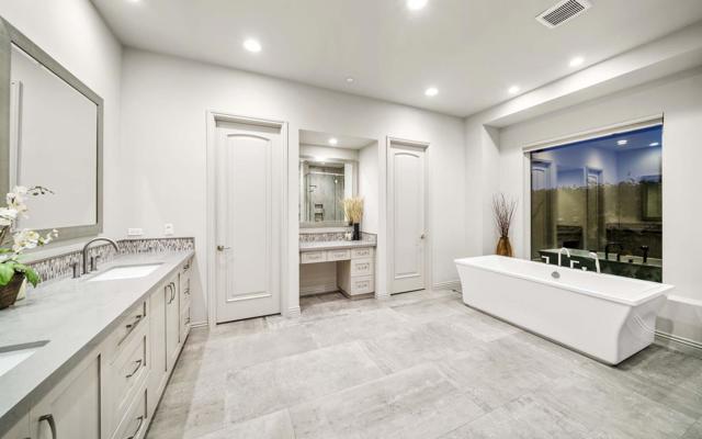 75757 Via Stia, Indian Wells CA: https://media.crmls.org/mediaz/8437cafc-514b-4333-870d-98945299d7f0.jpg