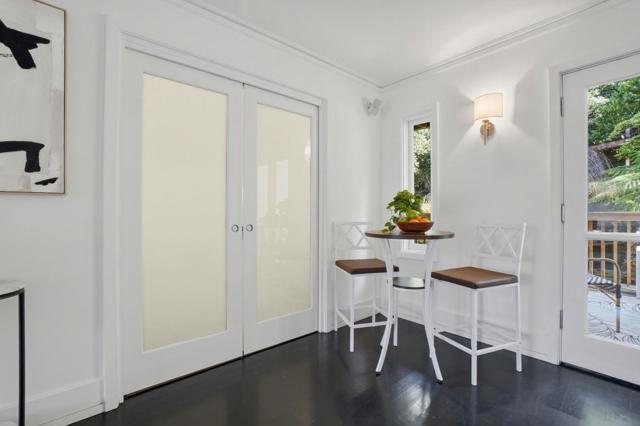 1160 Clayton Street, San Francisco CA: https://media.crmls.org/mediaz/84386498-9ff5-4654-b74f-a29934e71fa2.jpg