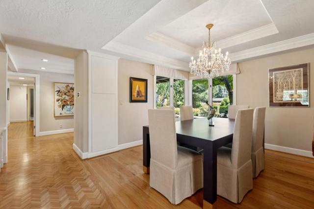 19273 Citrus Lane, Saratoga CA: https://media.crmls.org/mediaz/8438b571-38ce-41d8-8c53-c67b42e5e285.jpg
