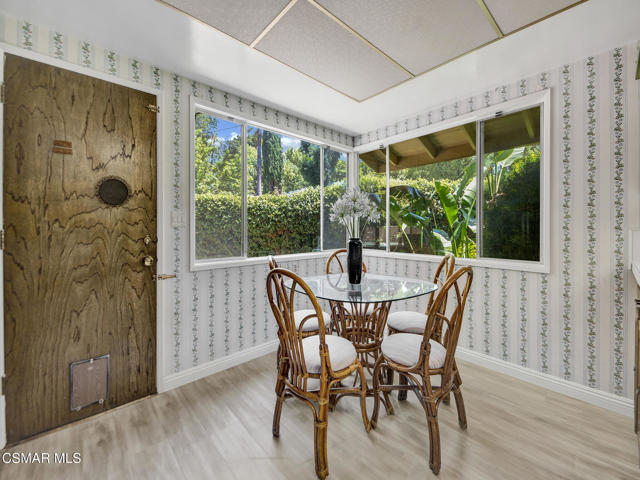 5448 Bothwell Road, Tarzana CA: https://media.crmls.org/mediaz/84390693-82c3-4d70-9be4-398e21966470.jpg