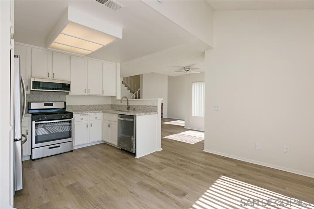 4465 Gladstone Ct - photo 8