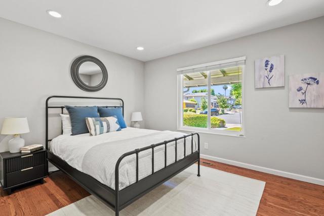 2369 Walden Square, San Jose CA: https://media.crmls.org/mediaz/84395bb7-35a3-4283-9c31-b9a8b319c808.jpg