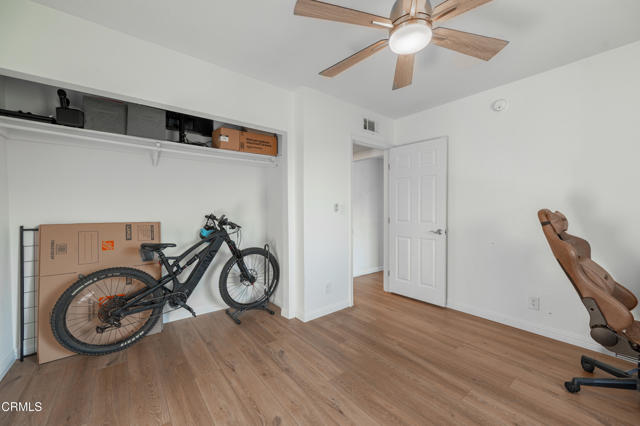 Detail Gallery Image 14 of 17 For 8801 Willis Ave #60,  Los Angeles,  CA 91402 - 3 Beds | 2 Baths