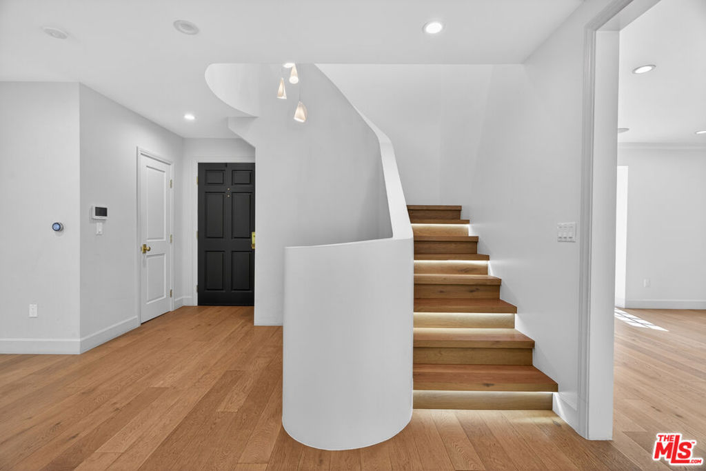 MLS #26845863 image #11