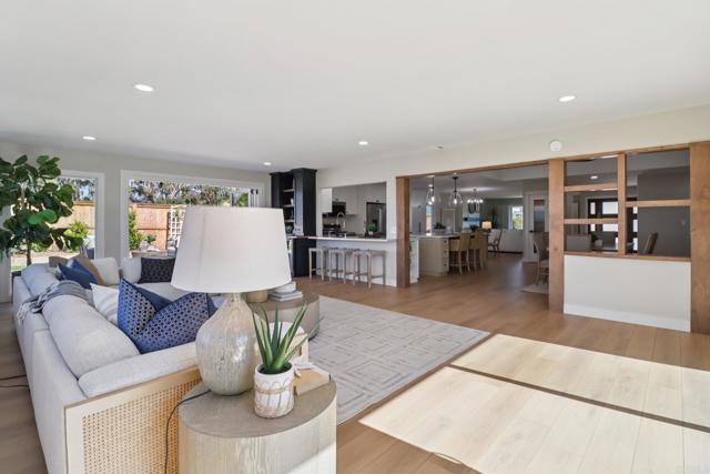 Detail Gallery Image 31 of 72 For 1358 Walnutview Dr, Encinitas,  CA 92024 - 4 Beds | 2 Baths