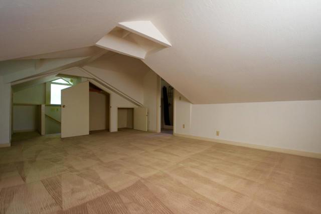 19 S Delaware Street, San Mateo CA: https://media.crmls.org/mediaz/843f02bd-1511-4a14-9b46-da7a73c5cc96.jpg