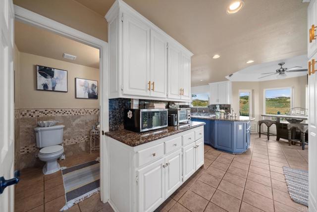 Image 15 of 74 For 46366 Sandia Creek Drive