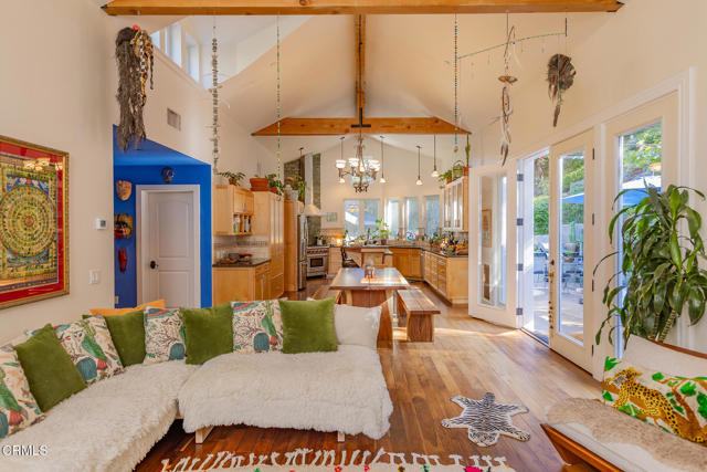 Detail Gallery Image 7 of 44 For 15990 Maricopa Hwy, Ojai,  CA 93023 - 4 Beds | 3 Baths