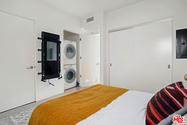 803 Wilcox Avenue, Los Angeles CA: https://media.crmls.org/mediaz/84415a26-8b6b-4e5c-b078-a213877e60ea.jpg