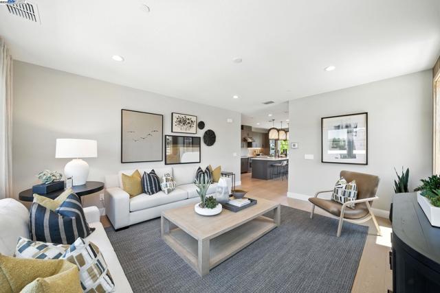 4707 Marengo Common, Livermore CA: https://media.crmls.org/mediaz/8441adbd-e895-41d1-98c2-c6e868512f7a.jpg