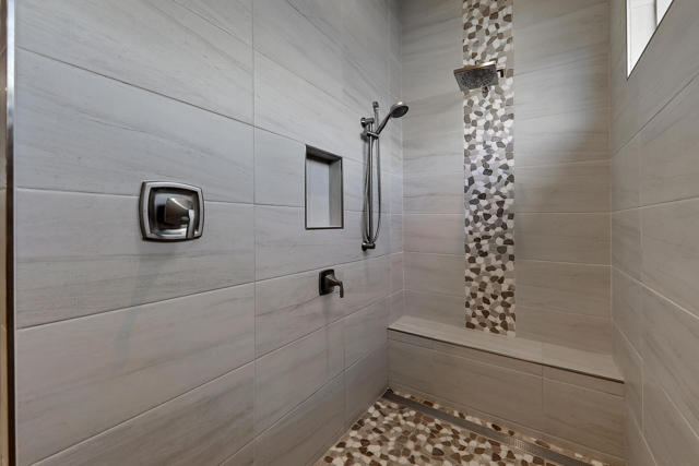 81320 Thunder Gulch Way, La Quinta CA: https://media.crmls.org/mediaz/8441d266-fe1d-4f5a-ad39-00729a1a8c88.jpg