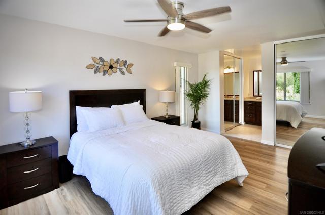 17473 Plaza Abierto, San Diego CA: https://media.crmls.org/mediaz/8441dfcc-b206-4c2a-a68f-bc062238b56c.jpg