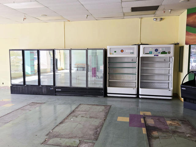  Commercial for Sale in Palm Desert, California