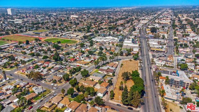 1212 Temple Avenue, Compton, California 90221, ,Multi-Family,For Sale,Temple,24422947