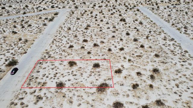 57 Norman Avenue, Desert Hot Springs CA: https://media.crmls.org/mediaz/84442556-76f3-411d-8707-32dec036372c.jpg