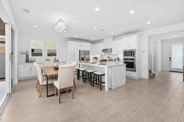 Detail Gallery Image 8 of 73 For 10635 Melogold Way, San Diego,  CA 92126 - 4 Beds | 3/1 Baths