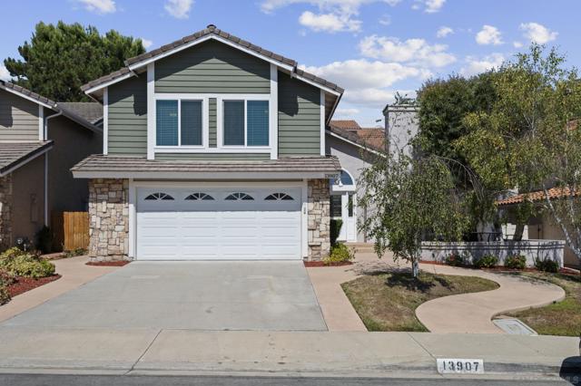 13907 Bruyere Ct, San Diego CA: https://media.crmls.org/mediaz/8444e1fa-2a16-46f0-a797-209920d13652.jpg