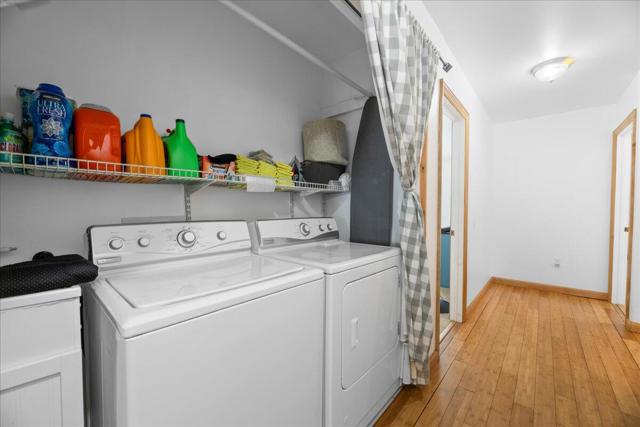 2737 Cedar Lane, Big Bear CA: https://media.crmls.org/mediaz/84453196-a46f-499e-afa2-6f88523043c9.jpg