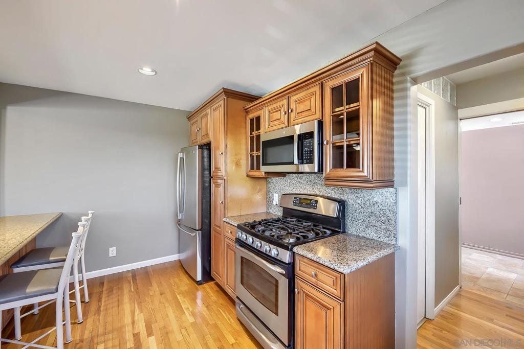 5535 Forbes Ave - photo 8