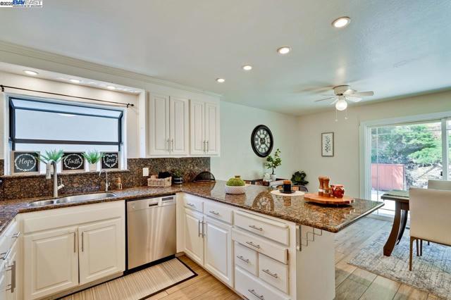 82 Elysian Fields Dr., Oakland CA: https://media.crmls.org/mediaz/844631c8-c468-4783-b6f8-bbd7c3d3bf4f.jpg