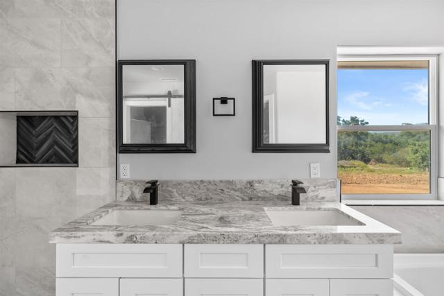 Detail Gallery Image 20 of 47 For 15670 Fruitvale Rd, Valley Center,  CA 92082 - 4 Beds | 2/1 Baths