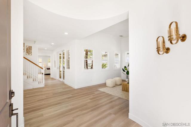 2337 Douglaston Glen, Escondido CA: https://media.crmls.org/mediaz/844868e5-790f-49ab-bf54-71b8c28fec82.jpg