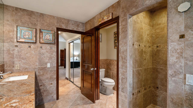 56800 Zuni Trail, Yucca Valley CA: https://media.crmls.org/mediaz/84489b58-e727-4a05-add4-ba0ecfd41267.jpg