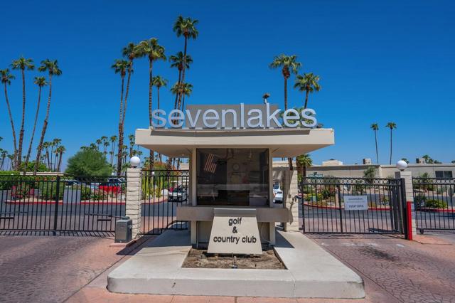 Image 69 of 70 For 160 Desert Lakes Drive